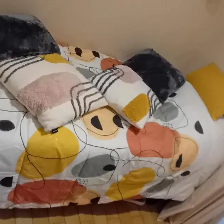 Climatise Avec Parking Prive Dans Les Hautes Vignes