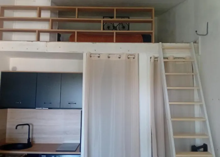 Climatise Avec Parking Prive Dans Les Hautes Vignes * Agde