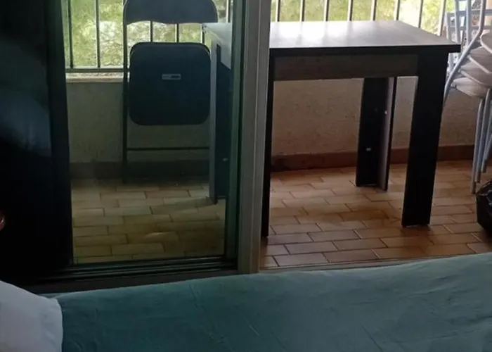 Climatise Avec Parking Prive Dans Les Hautes Vignes Agde