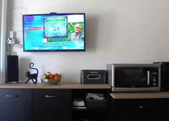 Climatise Avec Parking Prive Dans Les Hautes Vignes *