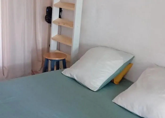 Climatise Avec Parking Prive Dans Les Hautes Vignes Agde